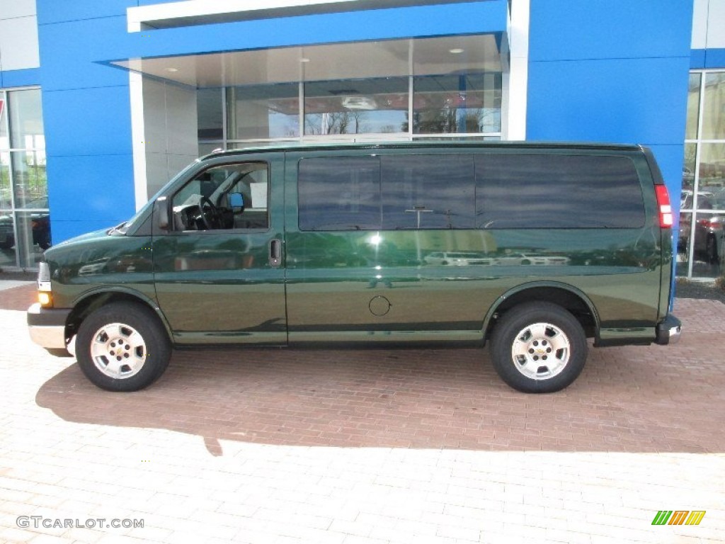 2013 Express LT 1500 Passenger Van - Dark Green Metallic / Medium Pewter photo #13