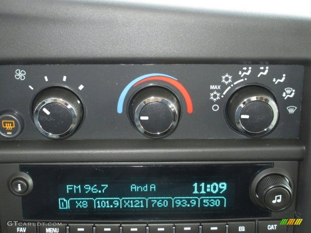 2013 Chevrolet Express LT 1500 Passenger Van Controls Photos