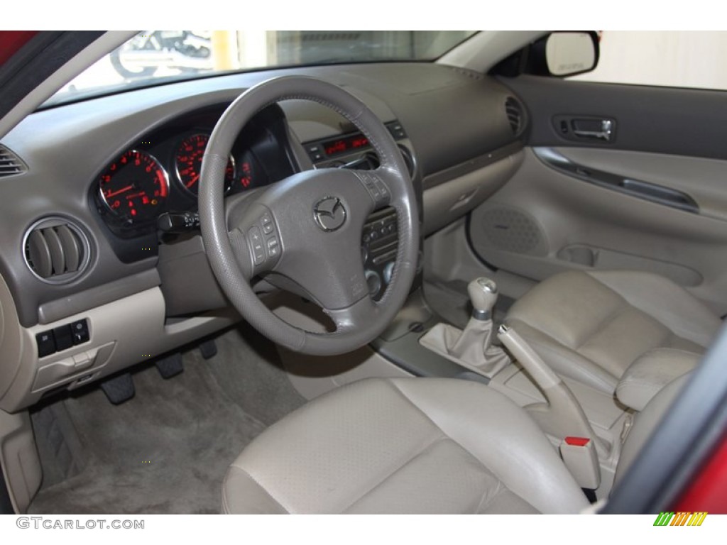 Gray Interior 2004 Mazda MAZDA6 s Sport Sedan Photo #80057015