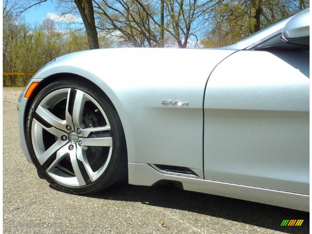 2012 Karma EcoChic - Silver Wind / Glacier Tri-Tone photo #46