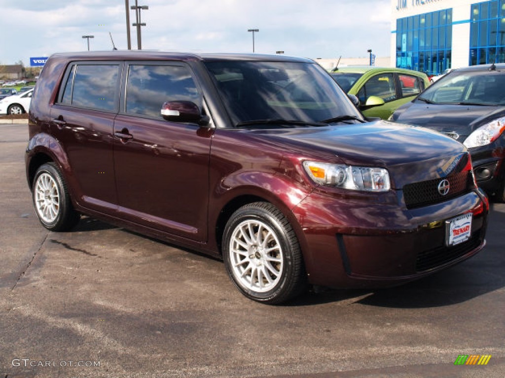 2010 xB  - Sizzling Crimson Mica / Dark Gray photo #2