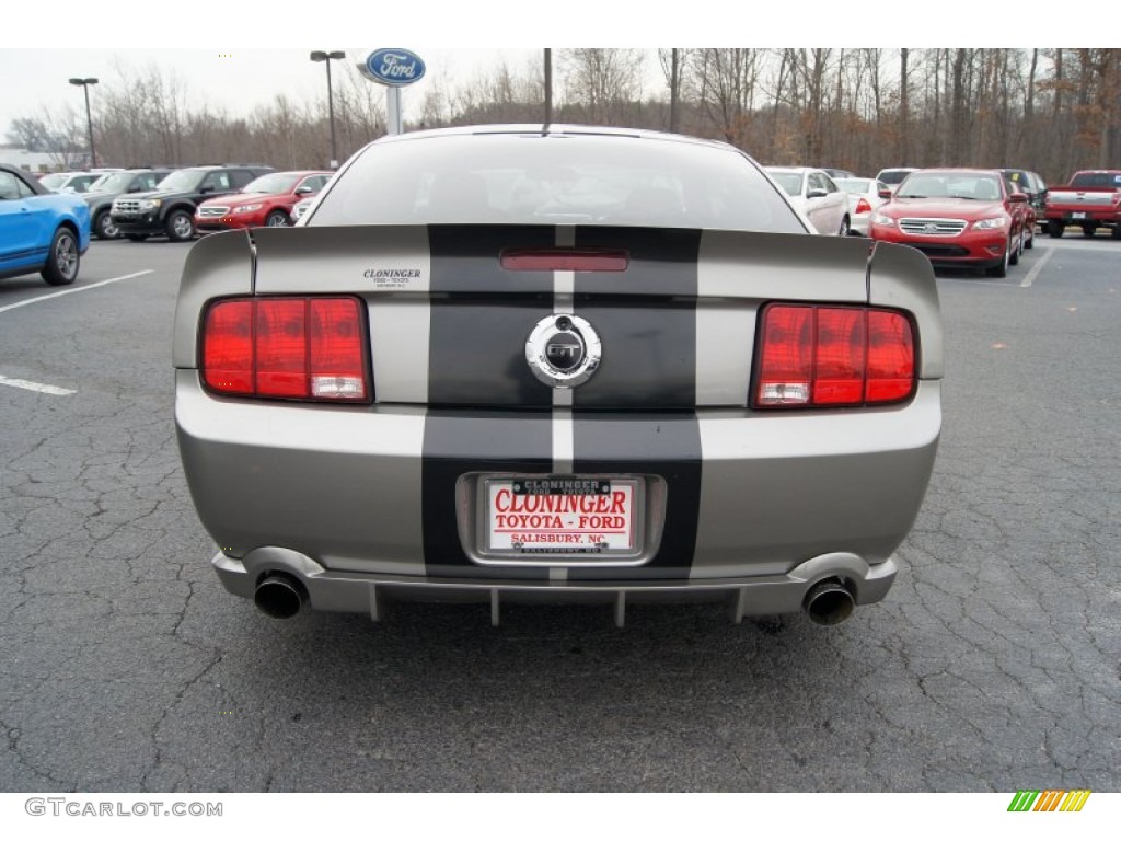 2008 Mustang GT Premium Coupe - Vapor Silver Metallic / Dark Charcoal photo #4
