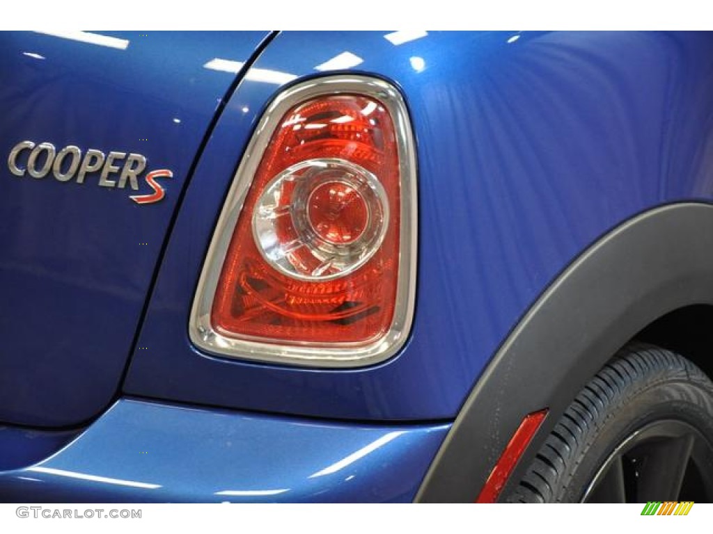 2013 Cooper S Coupe - Lightning Blue Metallic / Carbon Black photo #13