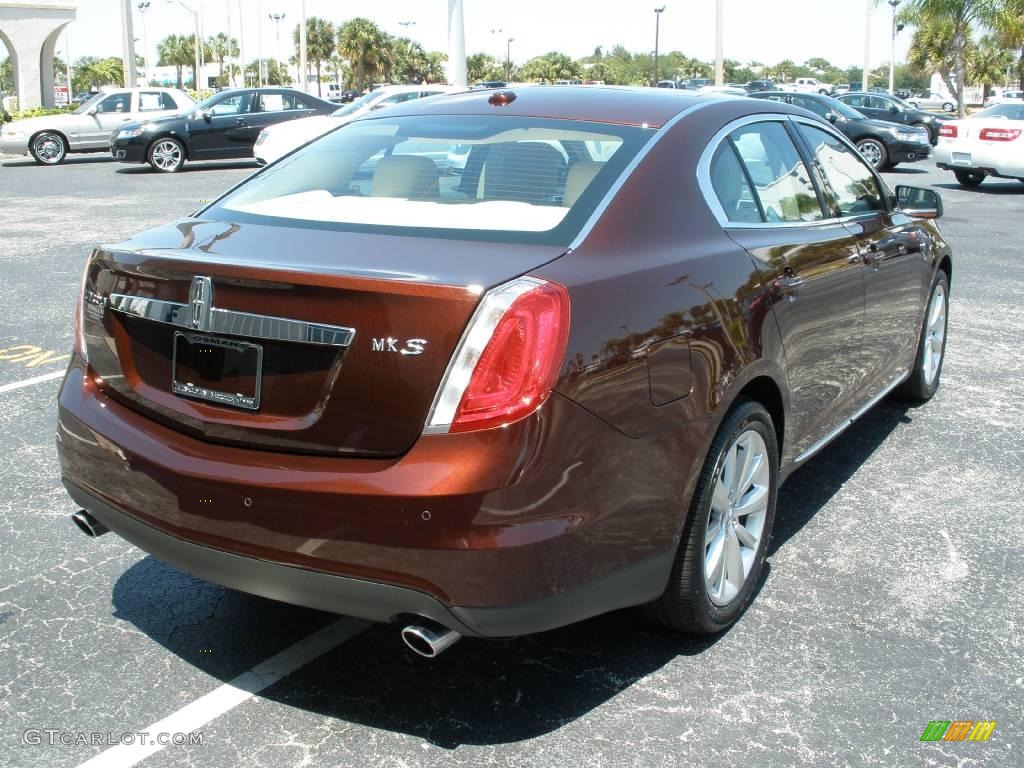 2009 MKS Sedan - Cinnamon Metallic / Light Camel photo #5