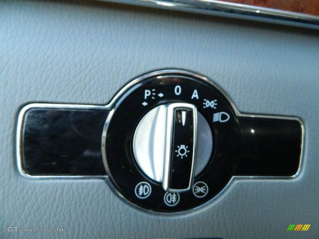 2008 Mercedes-Benz S 550 Sedan Controls Photo #80064550