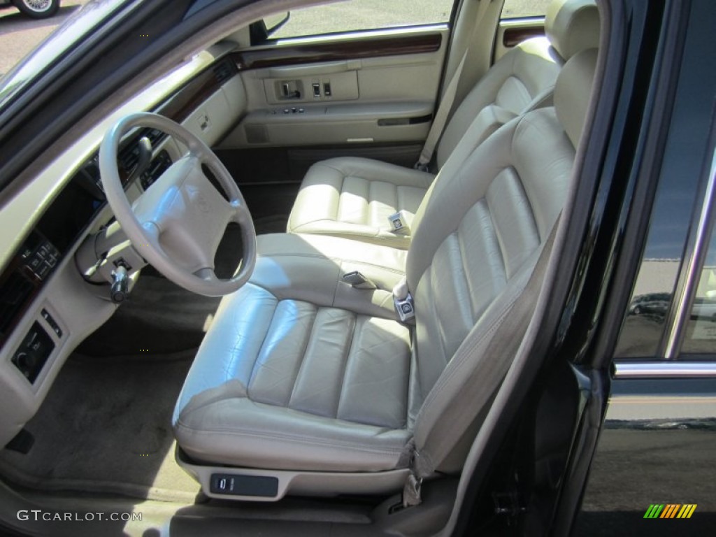 Neutral Shale Interior 1996 Cadillac DeVille Sedan Photo #80067395