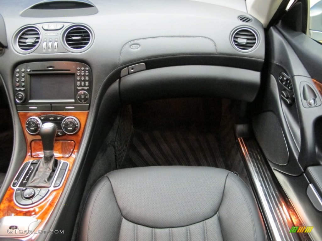 2009 SL 550 Roadster - Palladium Silver Metallic / Black photo #19