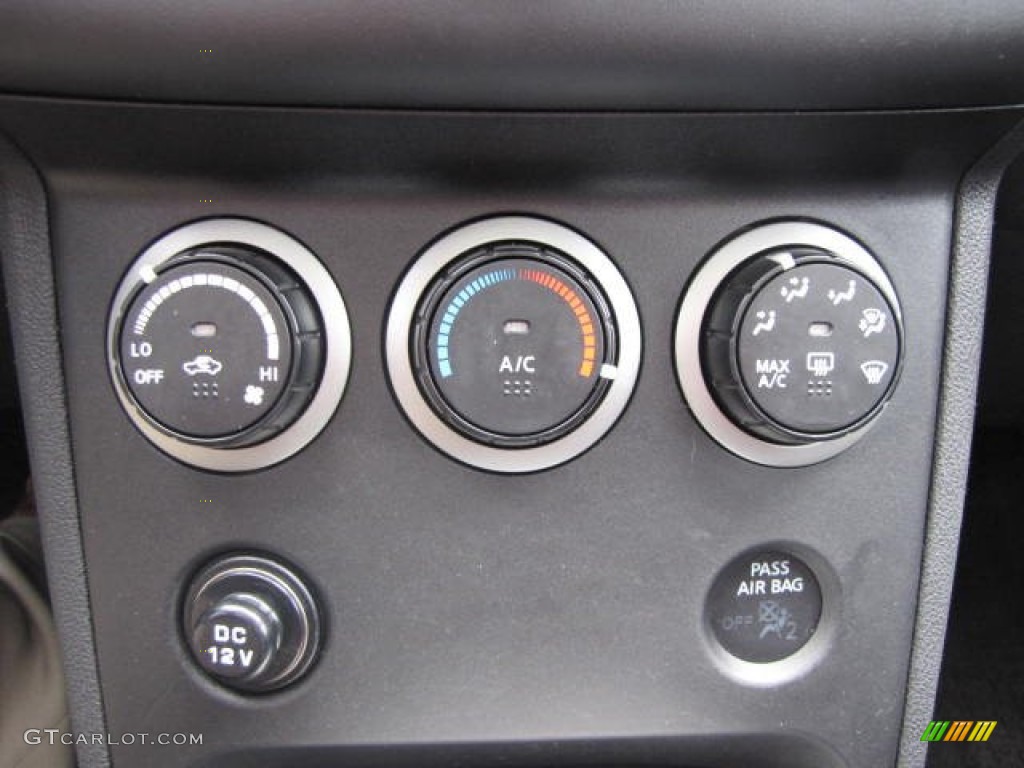 2008 Nissan Rogue SL AWD Controls Photo #80072323