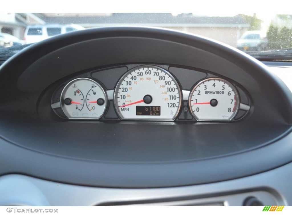 2005 Saturn ION 3 Quad Coupe Gauges Photos