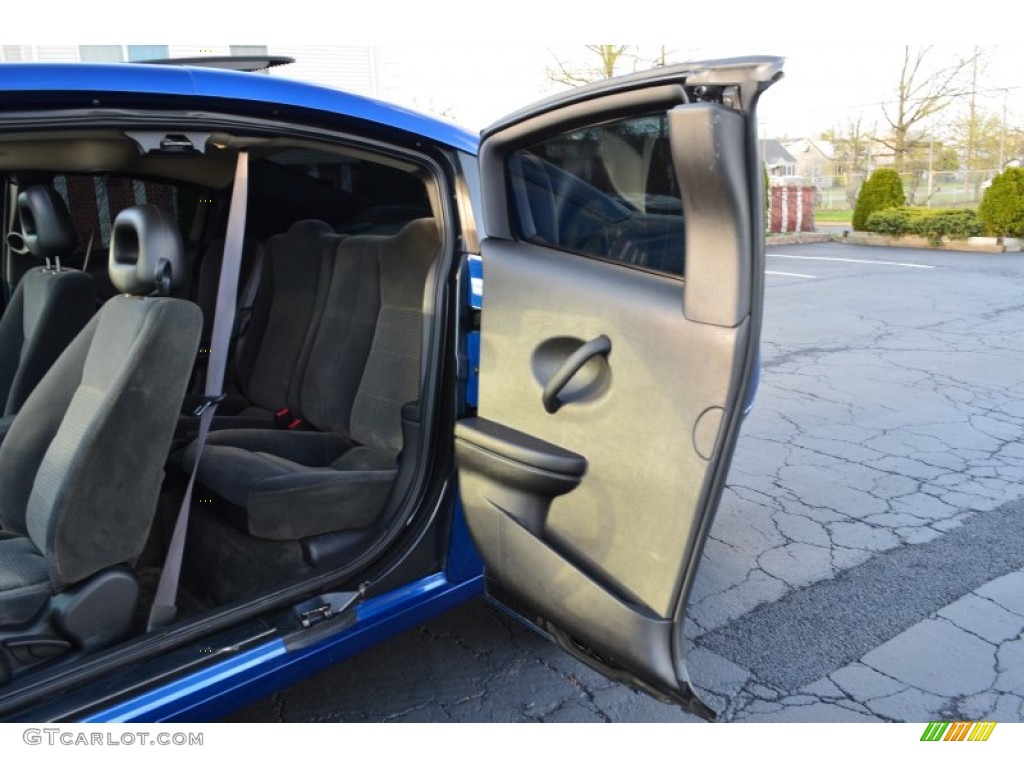 2005 Saturn ION 3 Quad Coupe Black Door Panel Photo #80074502