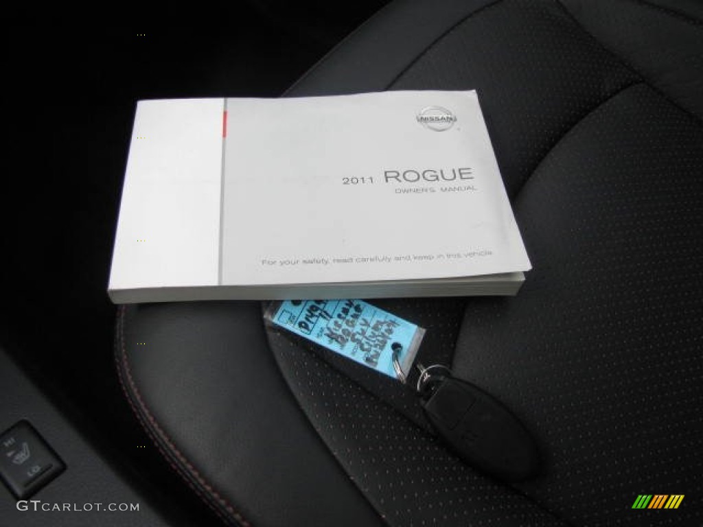2011 Rogue SL AWD - Silver Ice Metallic / Black photo #37