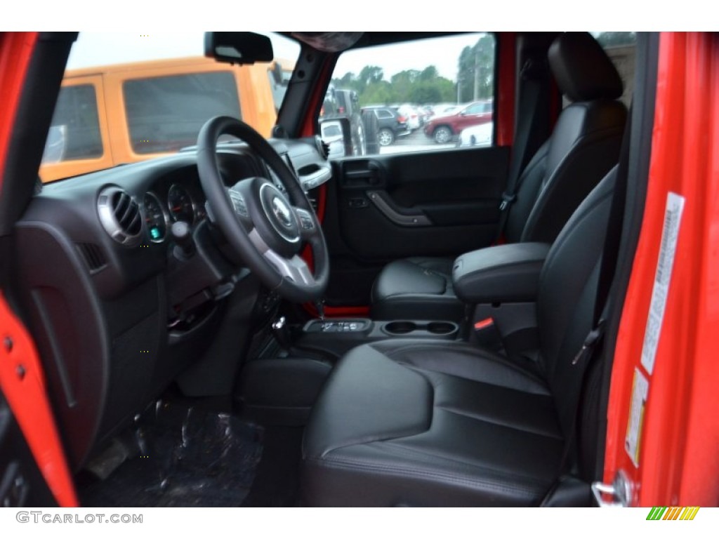 Black Interior 2013 Jeep Wrangler Unlimited Moab Edition 4x4 Photo #80077194