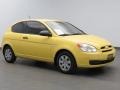 2009 Mellow Yellow Hyundai Accent GS 3 Door  photo #3