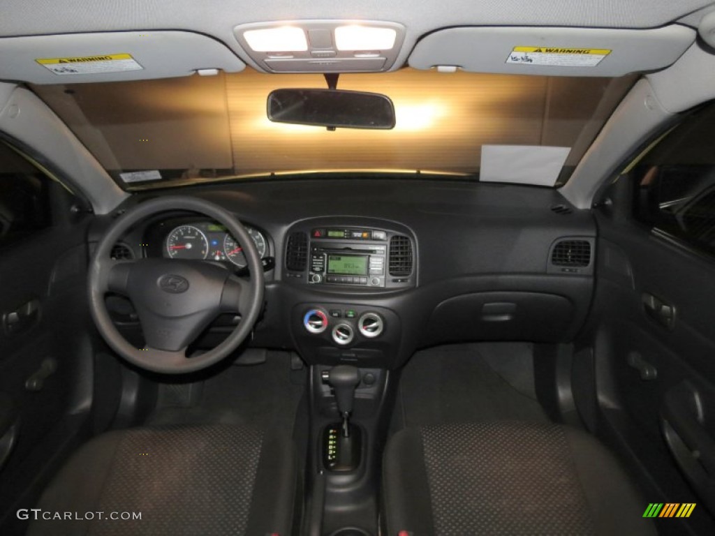 2009 Accent GS 3 Door - Mellow Yellow / Black photo #16