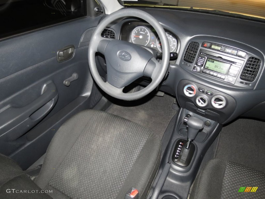 2009 Accent GS 3 Door - Mellow Yellow / Black photo #17