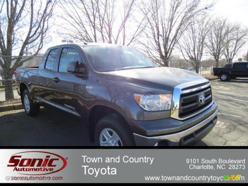 2013 Tundra Double Cab 4x4 - Magnetic Gray Metallic / Graphite photo #1