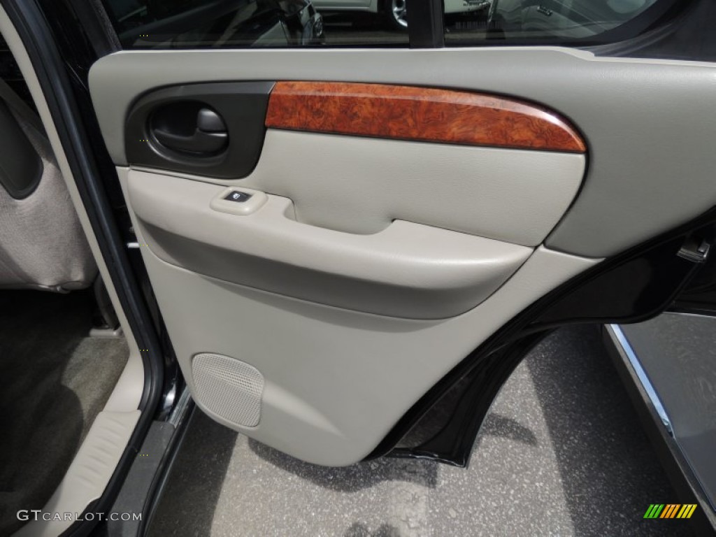 2004 Isuzu Ascender S Door Panel Photos