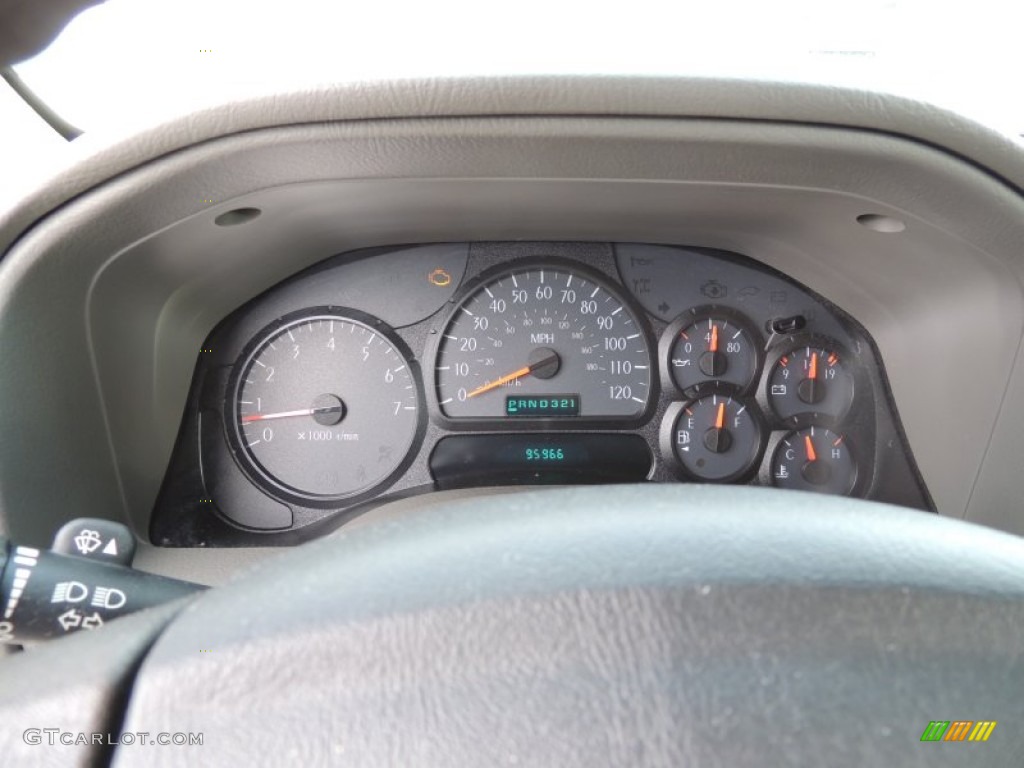 2004 Isuzu Ascender S Gauges Photos