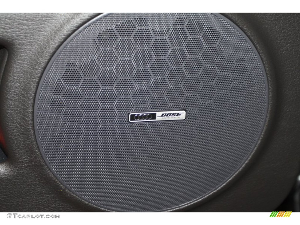 2008 Audi RS4 4.2 quattro Convertible Audio System Photos