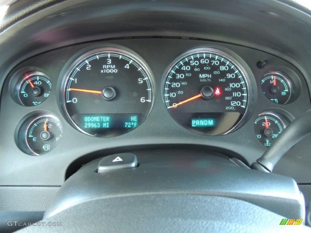 2010 Chevrolet Avalanche LS Gauges Photo #80082078