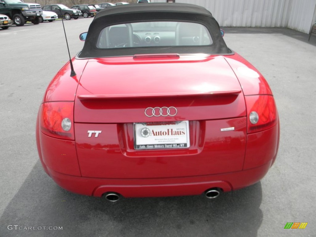 2002 TT 1.8T quattro Roadster - Amulet Red / Aviator Grey photo #17