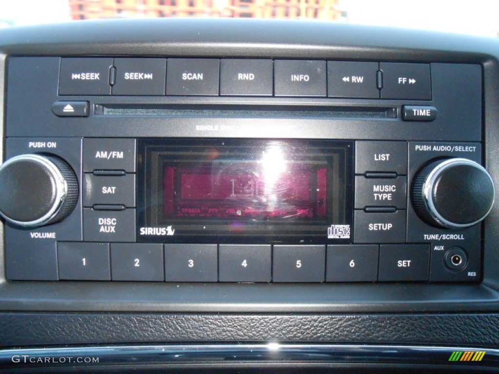 2012 Grand Caravan Crew - Dark Charcoal Pearl / Black/Light Graystone photo #22