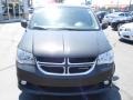 Dark Charcoal Pearl - Grand Caravan Crew Photo No. 32