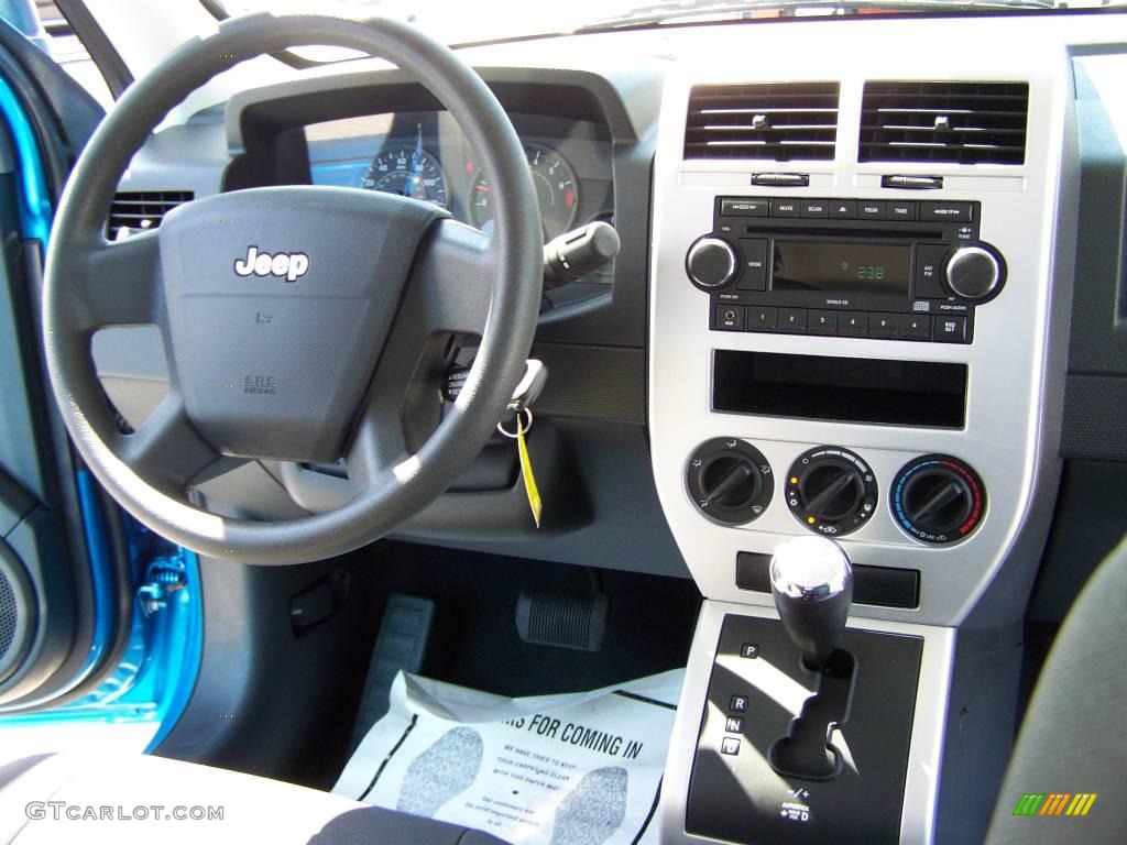 2008 Patriot Sport - Surf Blue Pearl / Dark Slate Gray photo #12