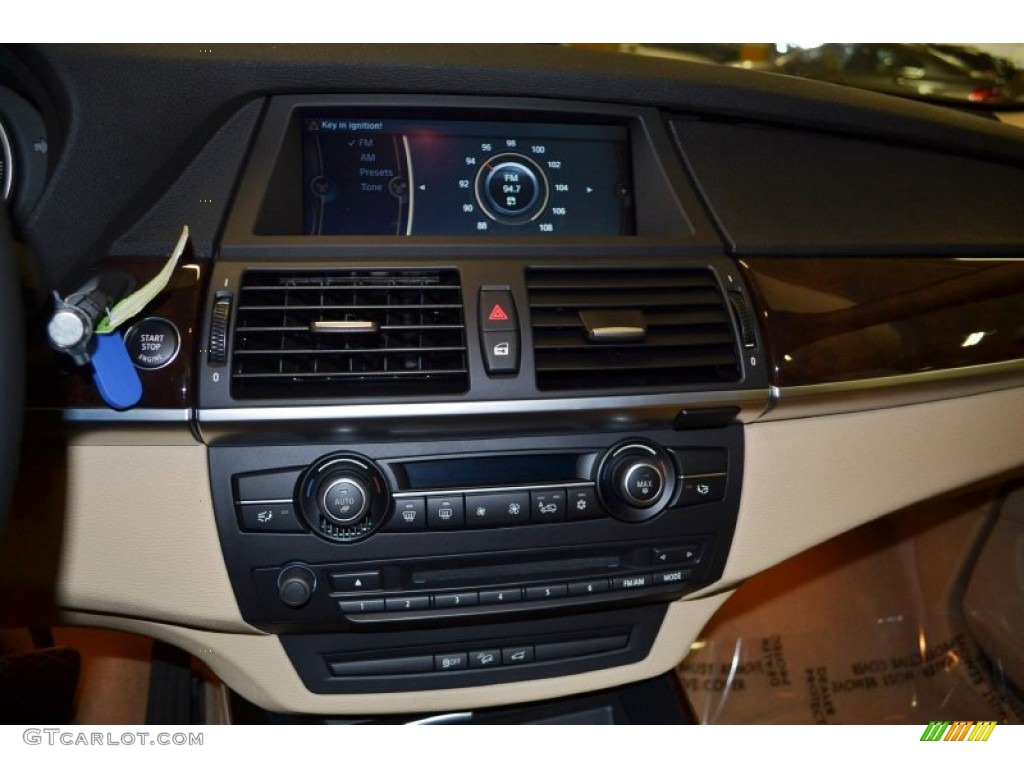2013 BMW X5 xDrive 35i Controls Photo #80084679