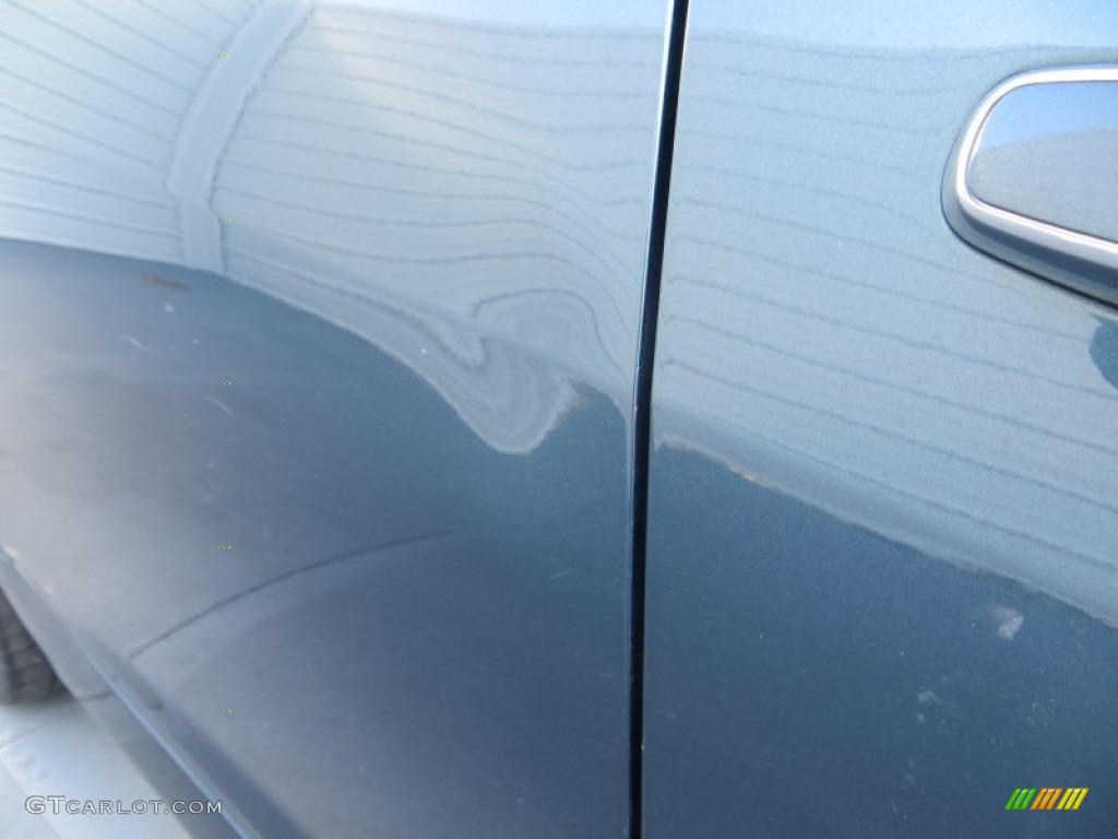 2009 G8 GT - Stryker Blue Metallic / Onyx photo #17