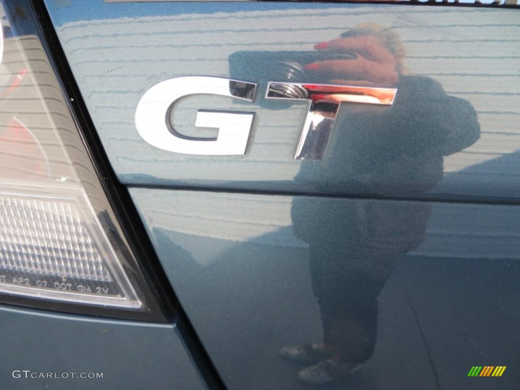 2009 Pontiac G8 GT Marks and Logos Photos