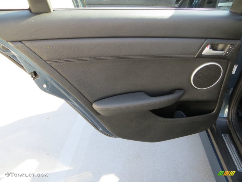 2009 Pontiac G8 GT Onyx Door Panel Photo #80086758