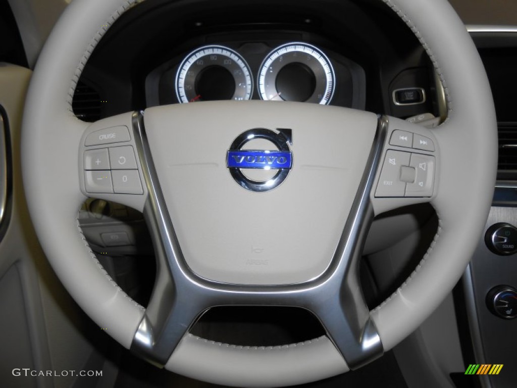 2013 Volvo XC60 3.2 AWD Sandstone Steering Wheel Photo #80087127