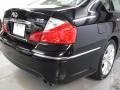 Black Obsidian - M 35 Sedan Photo No. 21
