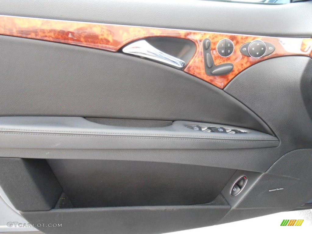 2007 Mercedes-Benz E 350 Sedan Black Door Panel Photo #80088675