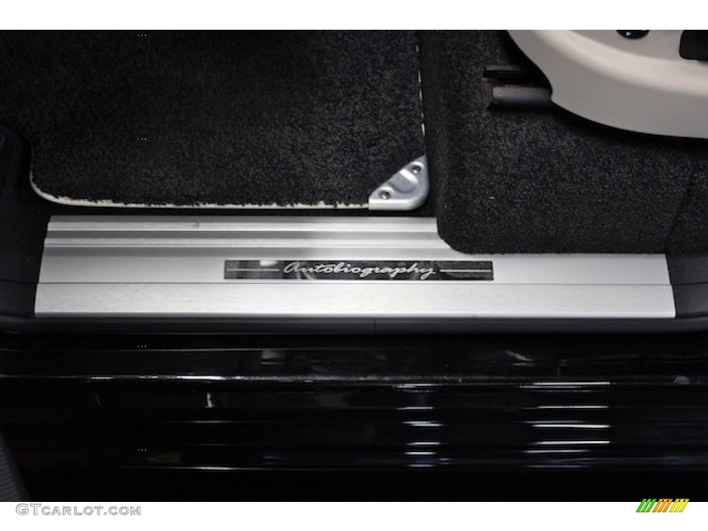 2012 Land Rover Range Rover Autobiography Marks and Logos Photo #80091088