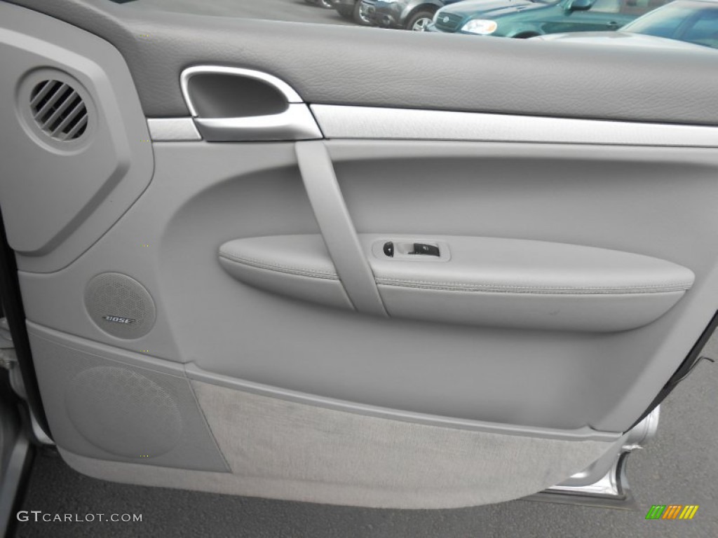 2006 Porsche Cayenne S Black/Steel Grey Door Panel Photo #80091202
