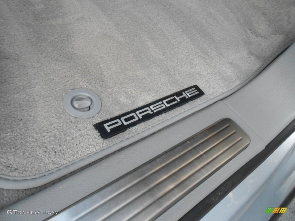 2006 Porsche Cayenne S Marks and Logos Photo #80091214