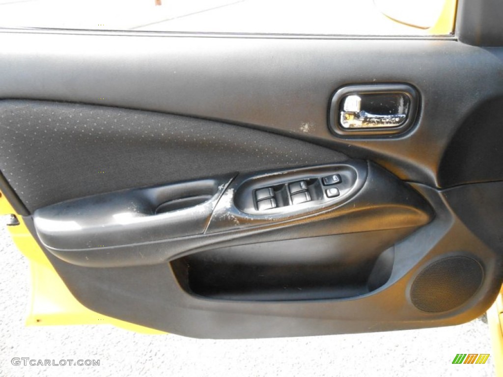 2003 Sentra SE-R - Sunburst Yellow / Stone Gray photo #12