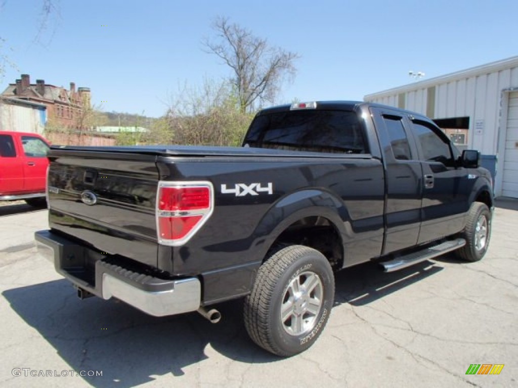 2010 F150 XL SuperCab 4x4 - Tuxedo Black / Medium Stone photo #8