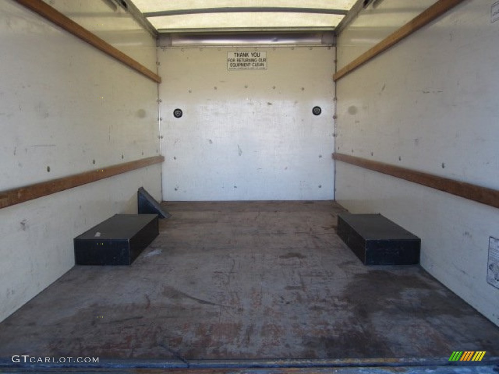 2007 GMC Savana Cutaway 3500 Commercial Cargo Van Trunk Photos