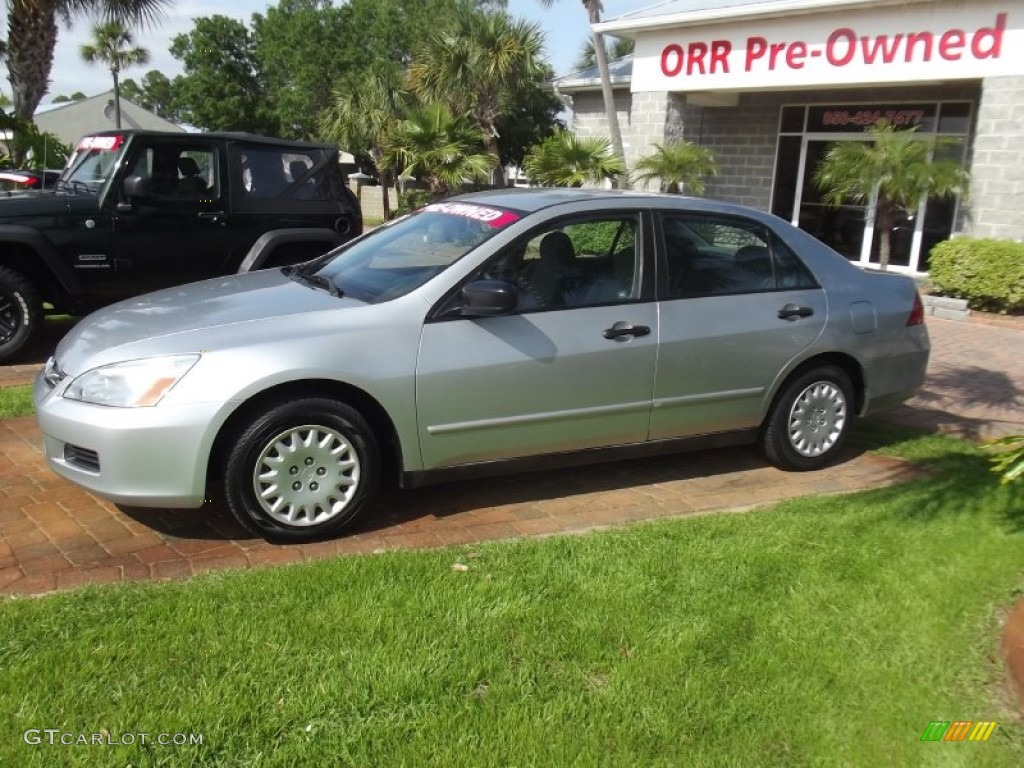 2006 Accord Value Package Sedan - Alabaster Silver Metallic / Gray photo #2