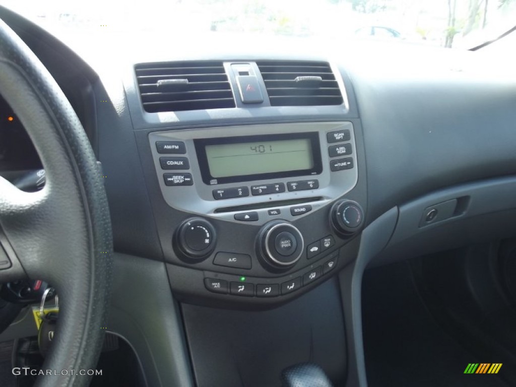 2006 Accord Value Package Sedan - Alabaster Silver Metallic / Gray photo #15