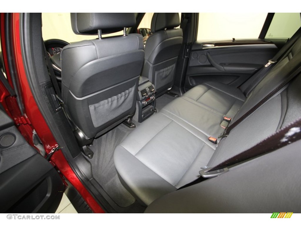 2013 BMW X5 xDrive 50i Rear Seat Photo #80095165