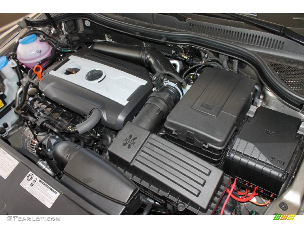 2013 Volkswagen CC R-Line 2.0 Liter FSI Turbocharged DOHC 16-Valve VVT 4 Cylinder Engine Photo #80096164
