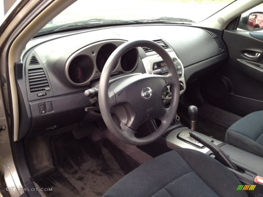 2004 Altima 2.5 S - Polished Pewter / Charcoal photo #7