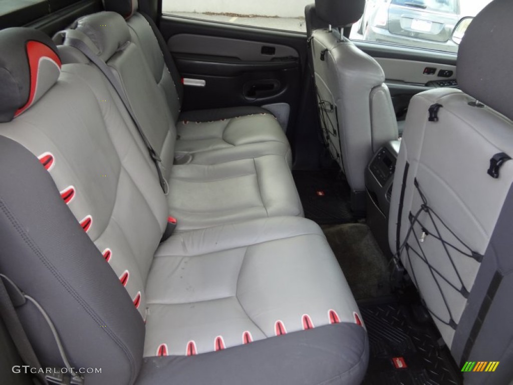 2003 Chevrolet Avalanche North Face Edition 4x4 Rear Seat Photos