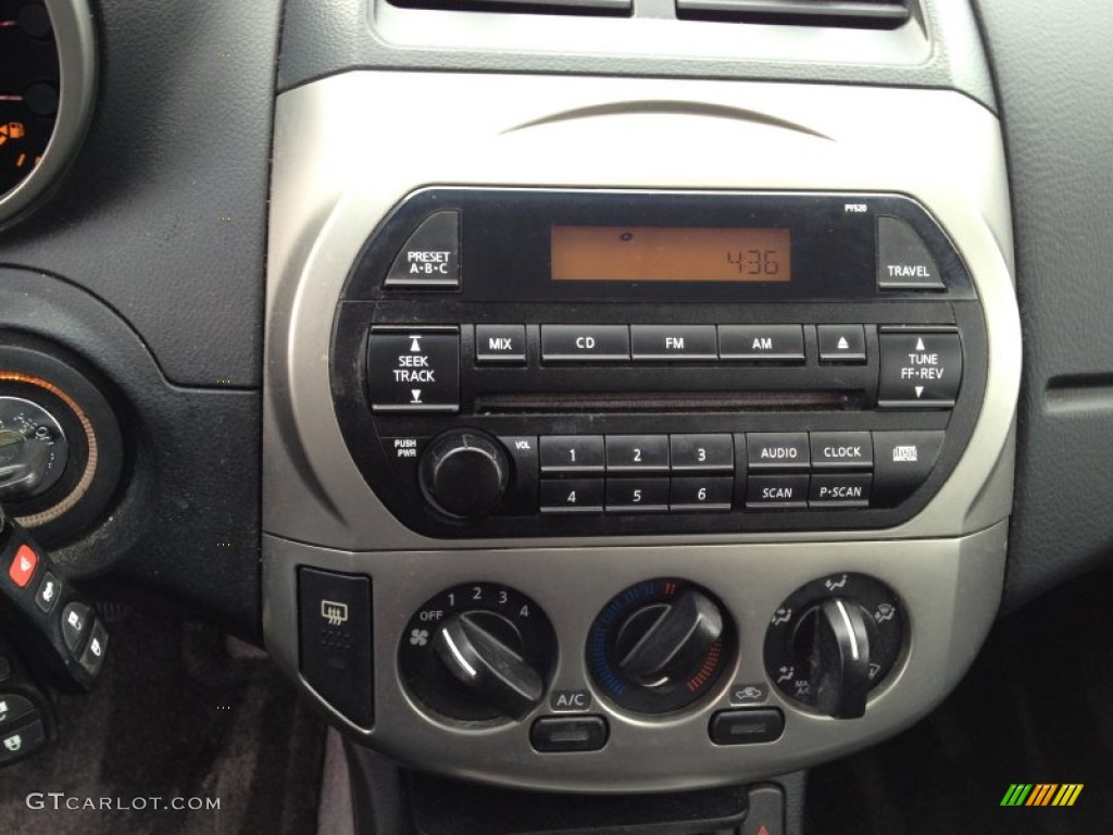 2004 Altima 2.5 S - Polished Pewter / Charcoal photo #13