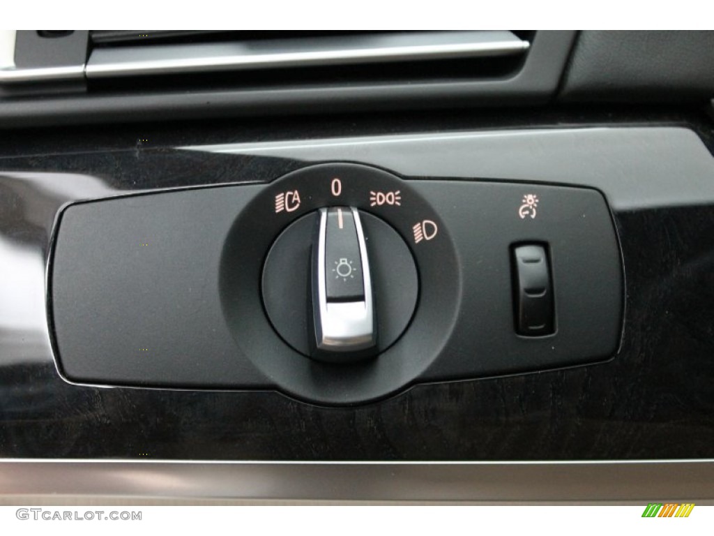 2011 BMW 7 Series 750Li Sedan Controls Photo #80098382