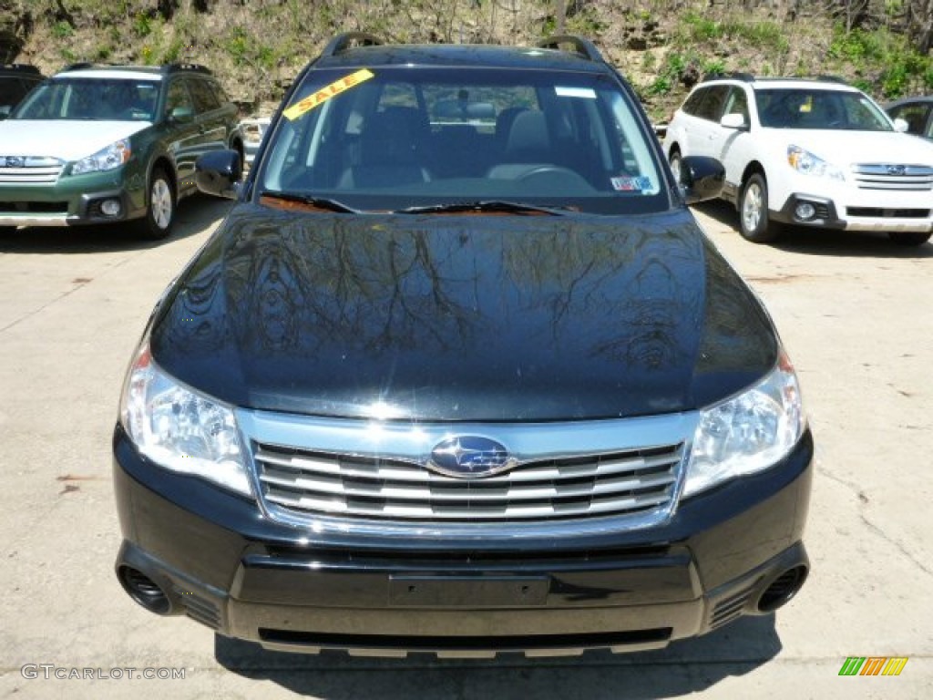 2010 Forester 2.5 X Premium - Obsidian Black Pearl / Platinum photo #7